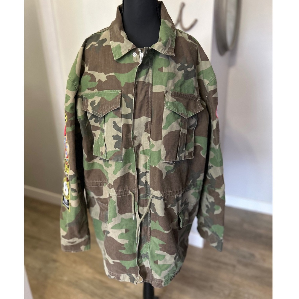 PacSun Camoflage Field Jacket Patched Military Mens Large Quilt Lined Zipper